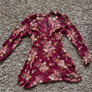 Low V neck mini floral dress